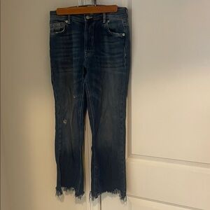 We The Free Dark Blue Distressed Cropped Jeans/ size 26